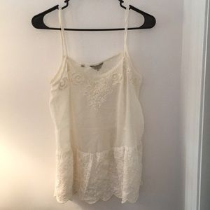 GUESS Cream Sleeveless Blouse L